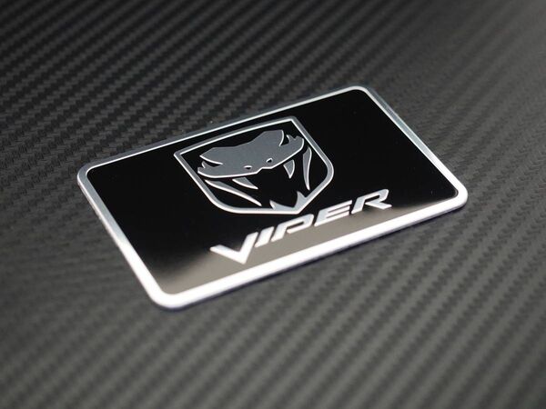 Dodge VIPER ブラック エンブレム アルミステッカー クライスラー ダッジ バイパ