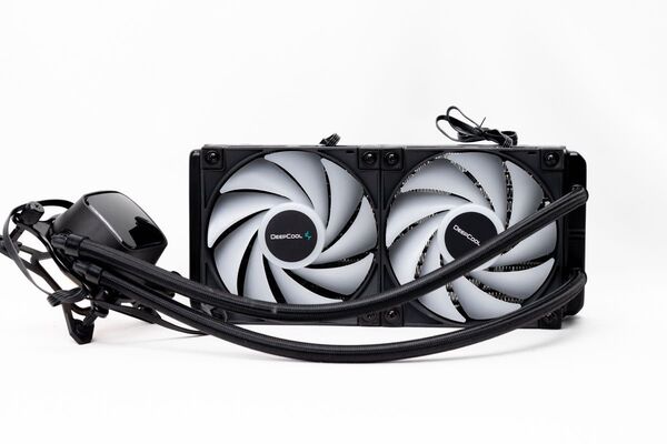 動作◎ 使用歴短い Asetek 624S-M2 240mm簡易水冷CPUクーラー 銅製プレート DEEP COOL 120mm