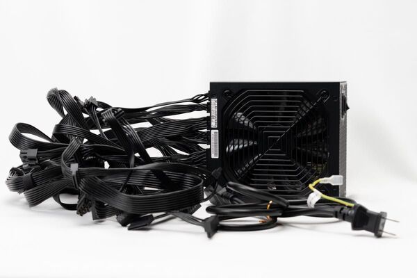 動作◎ 使用歴短い Enhance 1000W ATX電源 ATX-5010GB1 80PLUS PLATINUM 電源ユニット