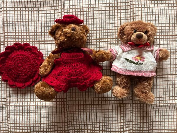 テディベア ぬいぐるみ ★赤いエプロン・帽子・クッション★ハンドメイド おまけのクマ付き