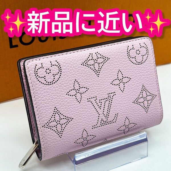 ルイヴィトン モノグラム マヒナ ポルトフォイユ クレア 二つ折り財布 ピンク レザー ラウンドファスナー