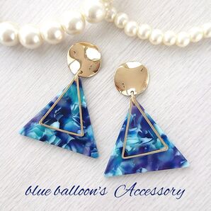 「貼るピアス専用」 Y39 ゴ ールド&トライアングル