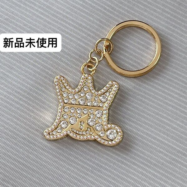 【新品未使用】嵐を旅する展覧会 スワロフスキーキーホルダー ゴールド 金 ビジュー 美品 高級品 チャーム 可愛い ARASHI