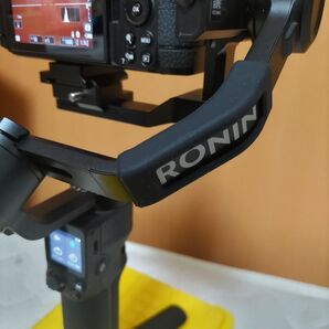 dji rs3 mini ジンバル スタビライザー