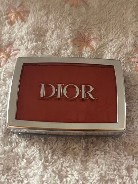DIOR ロージーグロウ チーク 012 ROSEWOOD