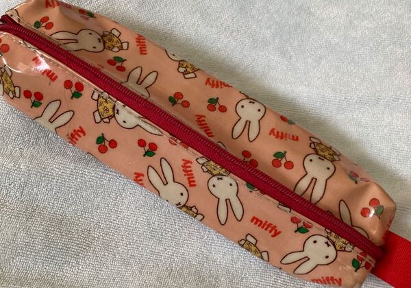 ミッフィー ポーチピンク