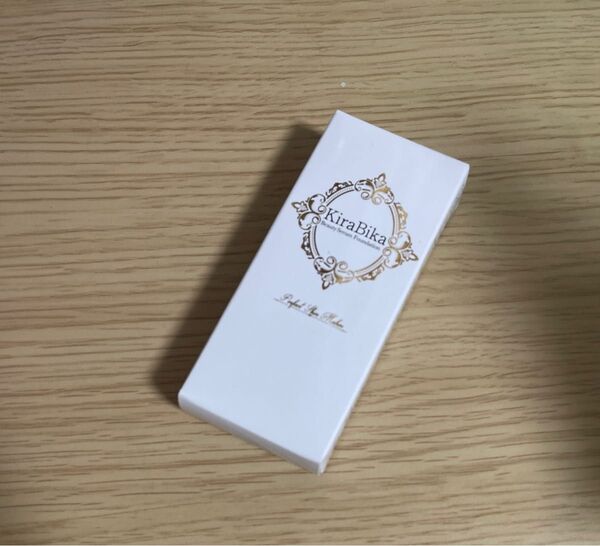 きらびか KiraBika キラビカ ファンデーション ライトオークル 1箱