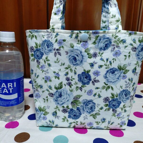 《1056》ハンドメイド薔薇お花水色ランチバッグトートバッグコンビニお散歩