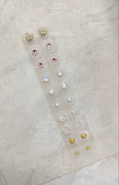耳ツボジュエリー 耳つぼ お花×ストーン 20粒