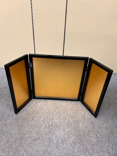 金屏風 13号 三曲 太枠 安芸の金箔 本仕立 高さ39cm 五月人形 鎧 兜 向け 御屏風 金屏風