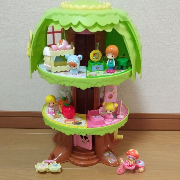 こえだちゃんの木のおうち タカラトミー ドールハウス