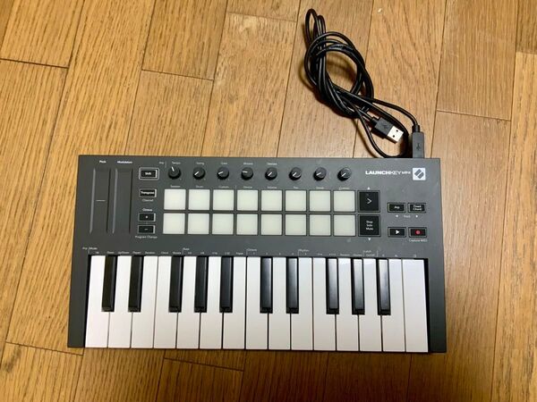 Novation Launchkey Mini MK3 25鍵 MIDIキーボード ableton studio one