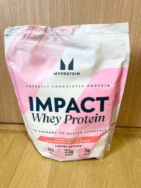 マイプロテイン ホエイプロテイン 桜ストロベリークリーム 1kg 難あり・現品のみ