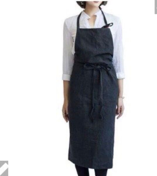 □エプロン 亜麻 コットン リネン カフェ黒エプロン シンプル 無地 ロング丈 ブラックオシャレ エプロン