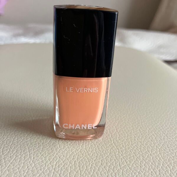 CHANELマニキュアネイルCOQUILAGE 560 シャネル アプリコット系クーポン使えるます。