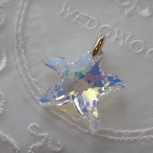 送料無料♪ペンダントトップ♪スワロフスキー♪クリスタルAB♪ひとで♪星♪No.72