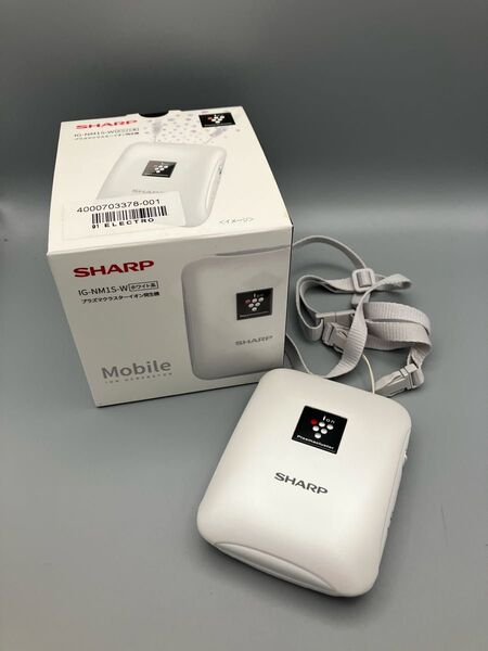 【プラズマクラスターイオン発生器】モバイルイオン発生器IG-NM1S-W【SHARP】