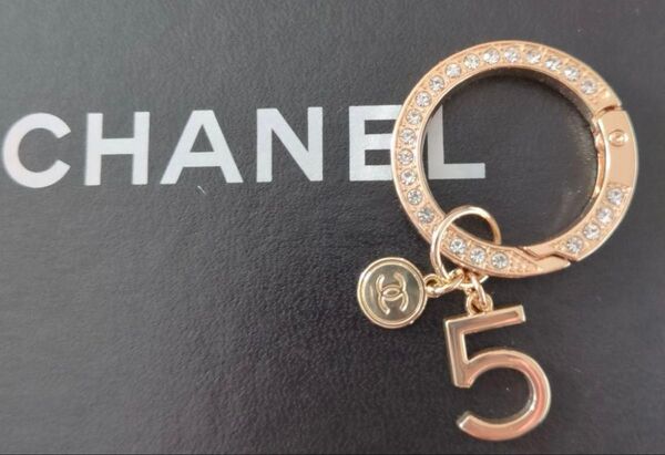 CHANEL シャネル 限定チャーム キーホルダー ラインストーン キーリング ノベルティ 非売品