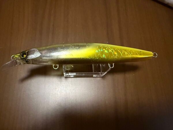 11 シマノ SHIMANO 熱砂 ヒラメミノー 135S フラッシュブースト