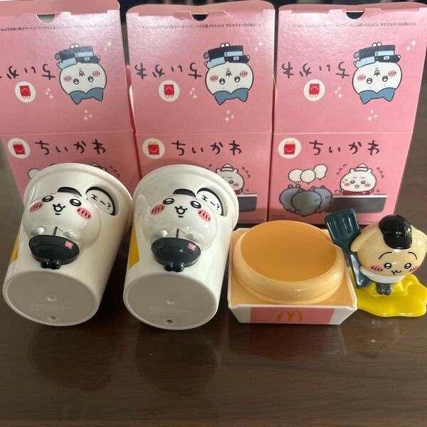 未使用 ハッピーセット ちいかわ 3点セット ちいかわのドリンクカップペンたて×2 うさぎのプチパンケーキケース×1 箱付き