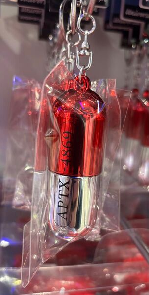 USJ 名探偵コナン アポトキシン キーホルダー