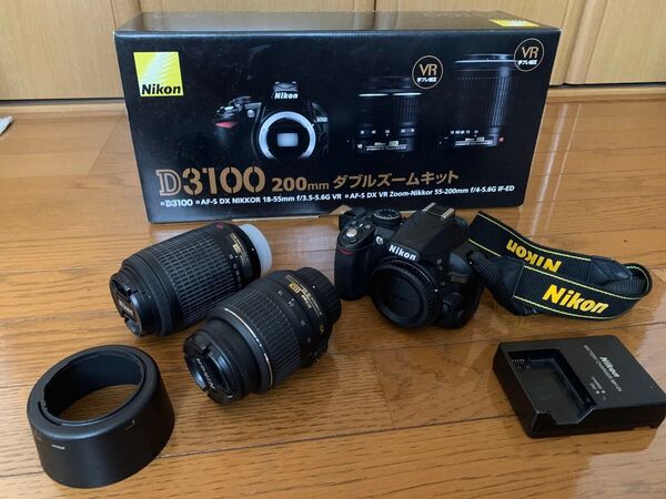 Nikon D3100 200mm ダブルズームキット シャッター回数474回 美品