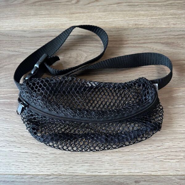 【BAGS USA】メッシュ ポシェット ボディバッグ ウエストポーチ ブラック バッグスユーエスエー 男女兼用 黒