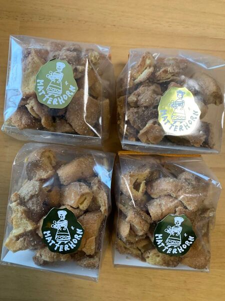 老舗洋菓子店マッターホーン フィーユドシュー4個