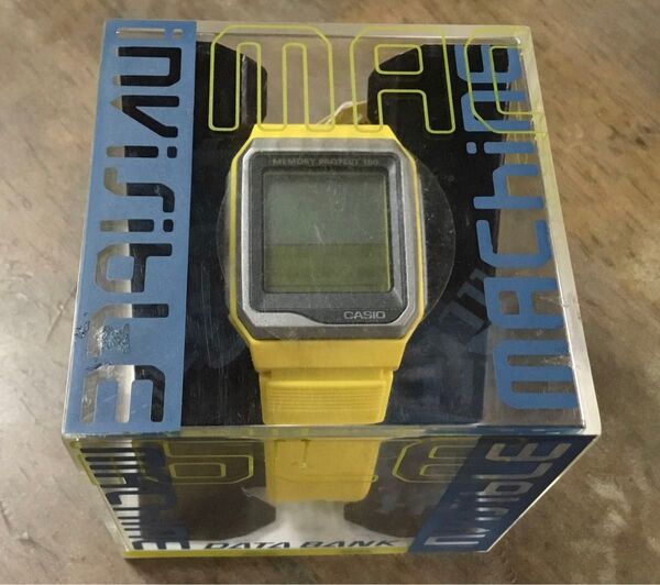 CASIO DATA BANK 腕時計 イエロー 未使用