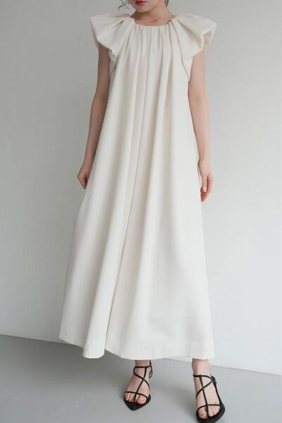 【新品タグ付き】Acka. drape one-piece ホワイト サイズ1 エーシーケーエー 半袖ワンピース ノースリーブ 白