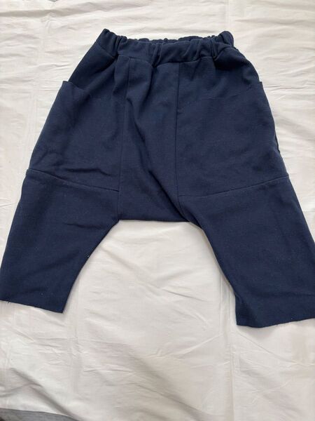 キッズ サルエルパンツ ネイビー 100サイズ