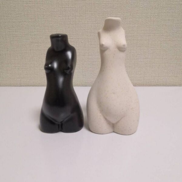 Anissa Kermiche アニッサ ケルミッシュ ソルト&ペッパー 容器