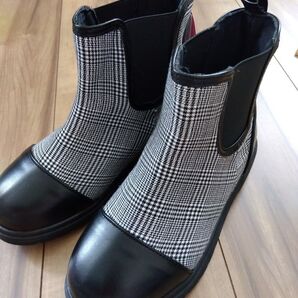 ショートブーツ