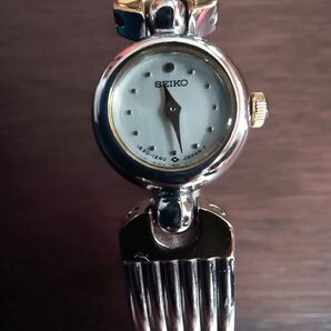 【美品】SEIKO ブレス型 腕時計 セイコー ブレスウォッチ シルバー 希少