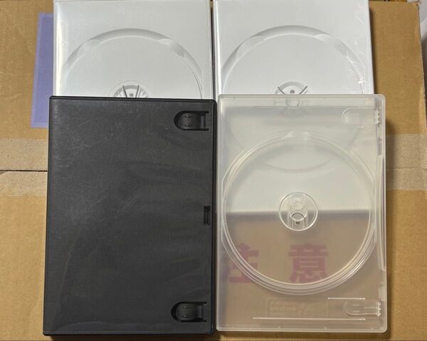 DVDケース 4枚セット 中古 空ケース 黒 白 クリア 2枚収納タイプ