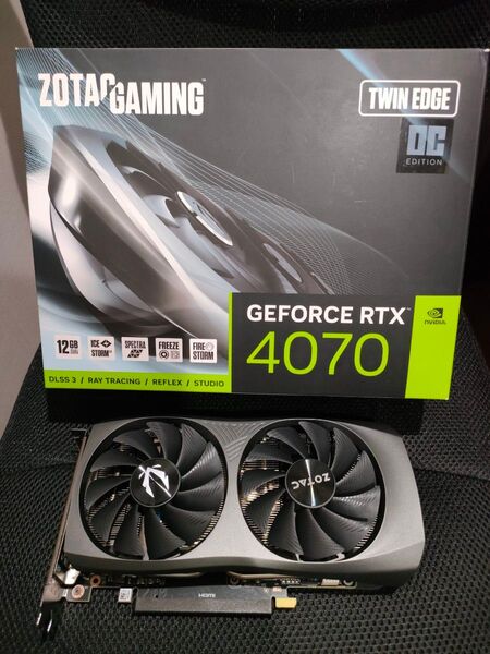 ZOTAC GAMING GeForce RTX 4070 Twin Edge OC