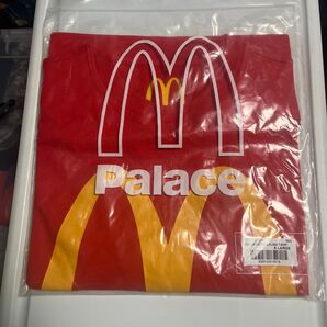 【日本未発売】PALACE スケートボード Tシャツ