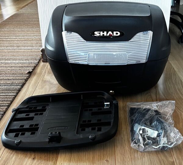 SHAD 40 トップケース SH40