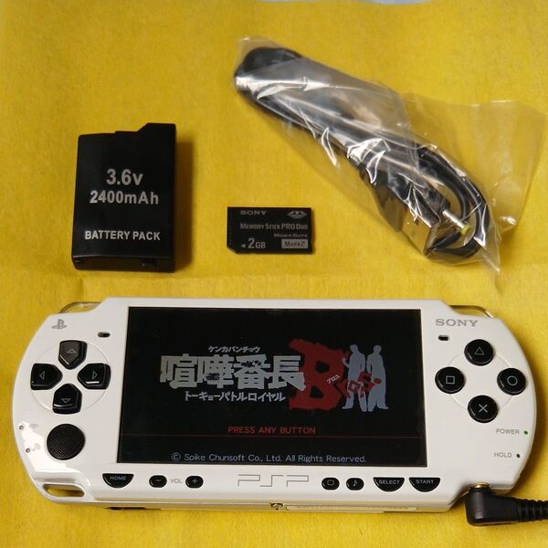 PSP-2000 ツートンカラー本体 動作品+付属品あり
