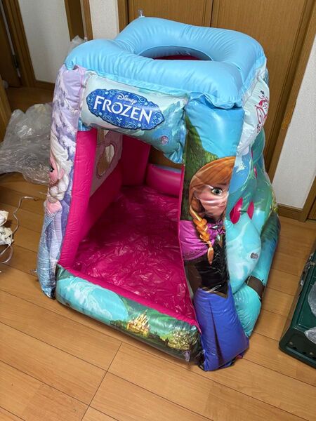 アナと雪の女王 ボールプール