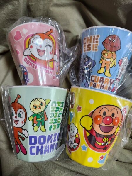 アンパンマン メラミン コップ 4個セット