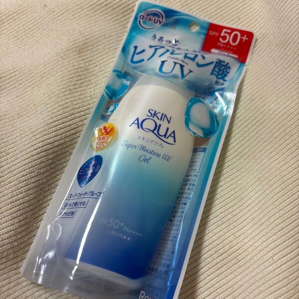 スキンアクア スーパーモイスチャーUVジェル SPF50+ PA++++ 110g