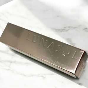 【新品】【未開封】LUNASOL イリディセントグリッツ(EX02 Labyrinth)ルナソル ベースメイク フェイスカラー