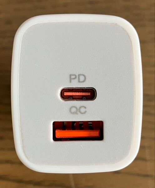 急速充電器 PD QC USB-A USB-C 2ポート PSE認証基準適合 小型 軽量