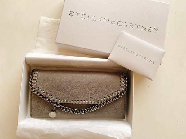 Stella McCartney ファラベラ コンチネンタルウォレット(ライトグレー)