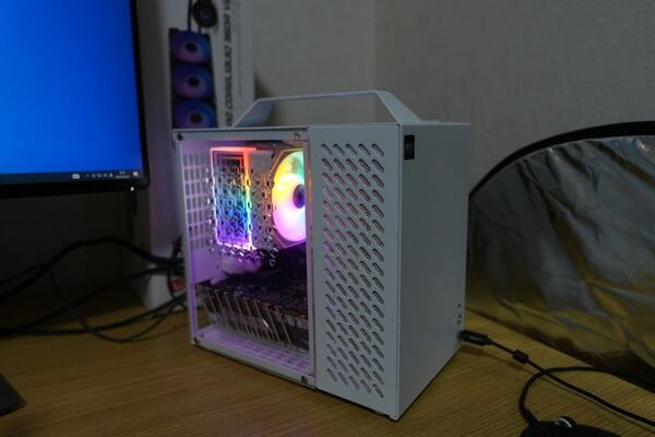 ITXゲーミングPC/i7/16GB/256GB+256GB/GTX1060