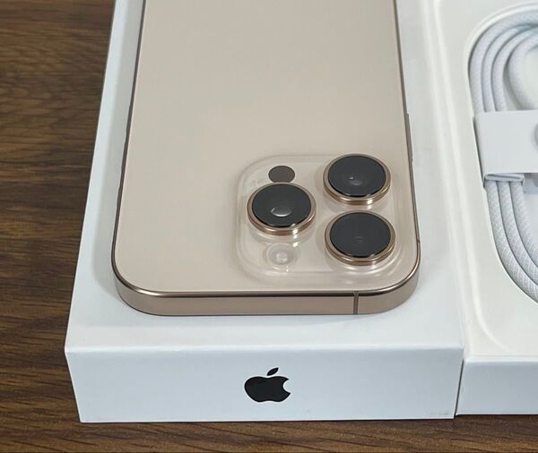 IPHONE 16 PRO 256GB SIMフリー超美品