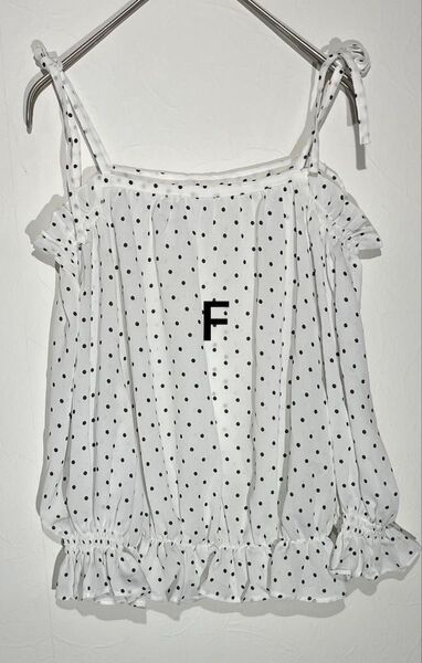 BROWNY オフショルダートップス フリーサイズ S M L F オープンショルダー 白黒ドット柄 フリル ガーリー 春夏