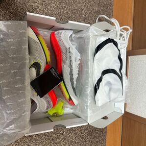 【新品】NIKEエアズームヴィクトリー27cm