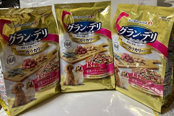ユニチャーム グランデリ カリカリ仕立て 13歳以上用 ドッグフード 680g×3
